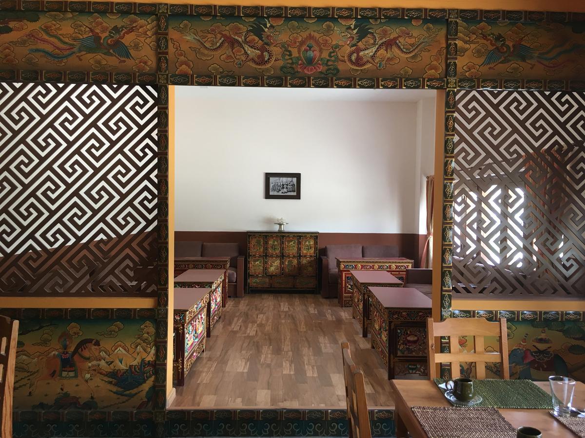 Royal Mustang Resort Nāmbo Eksteriør bilde